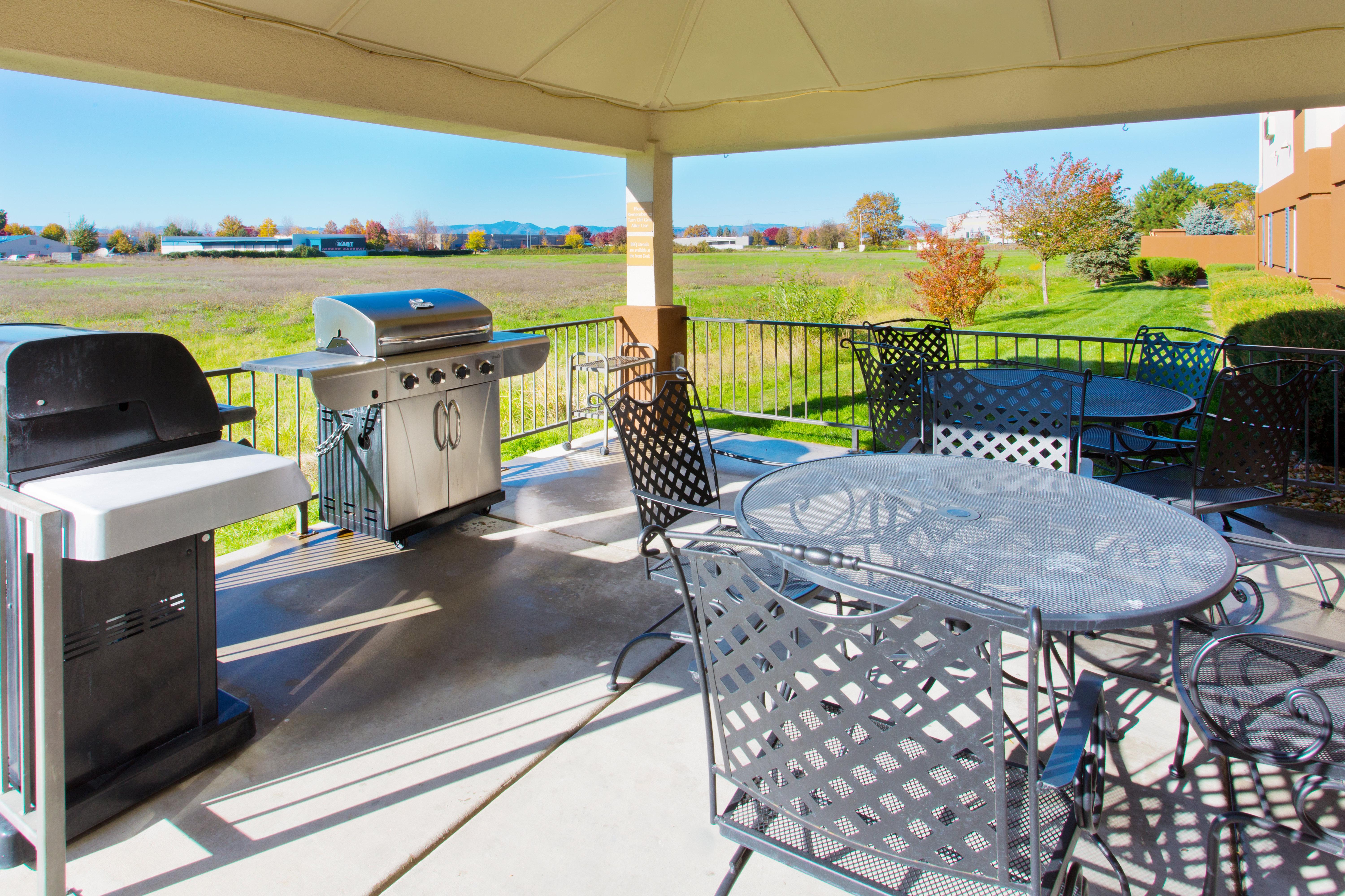 Candlewood Suites Medford By Ihg Exterior photo